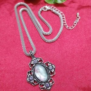 NWT Floral Rhinestone Cross Pendant Necklace
